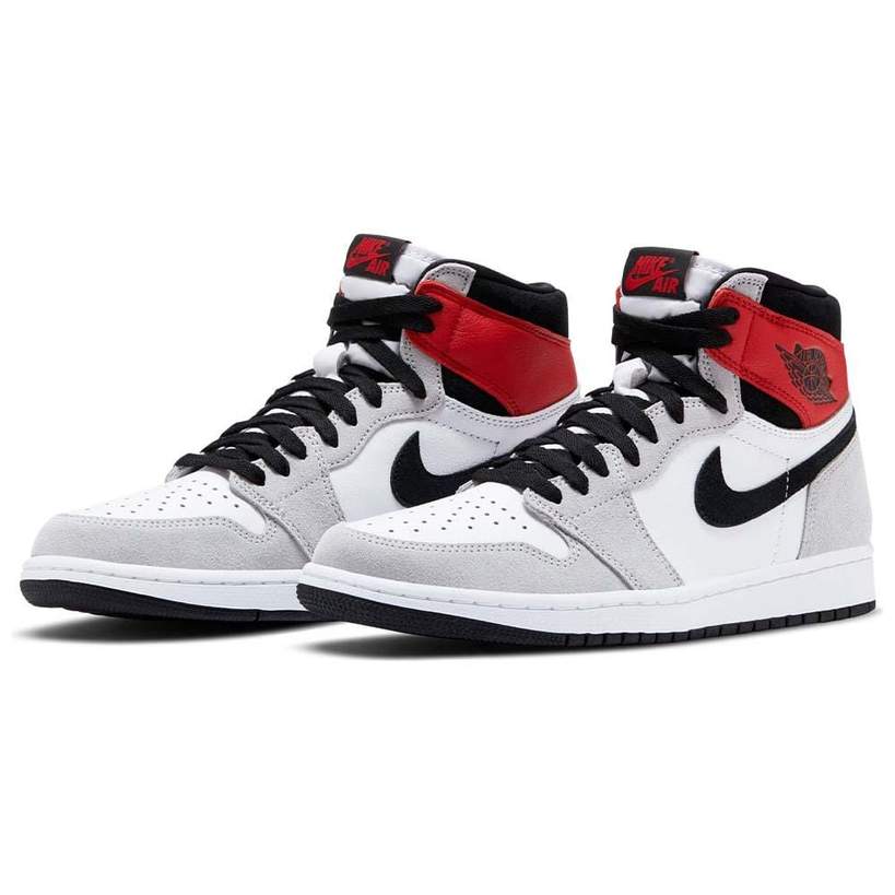 Air Jordan 1 High 'Light Smoke Grey'